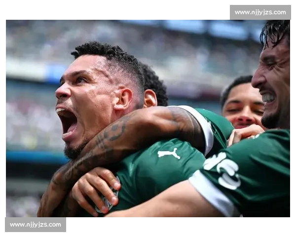 世俱杯加时惊魂!博塔弗戈错失空门,美女球迷当场暴怒 世俱杯加时惊魂!博塔弗戈错失空门,美女球迷当场暴怒