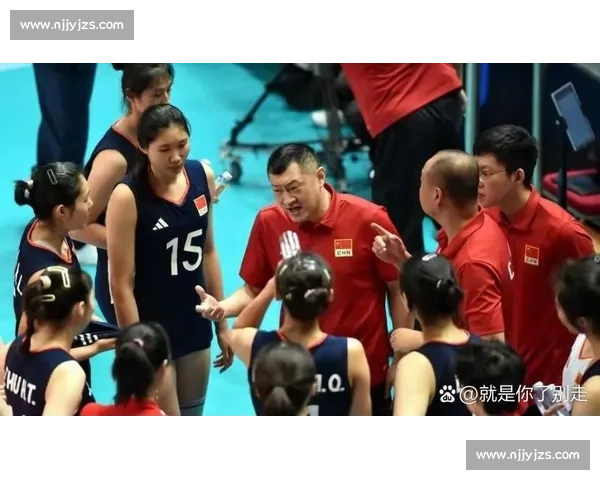 泪洒赛场!王奥芊扑向赵蕊蕊哽咽,上海队新星演绎女排精神传承